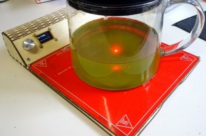 Testing the PID controlled heat-bed with some Sencha
